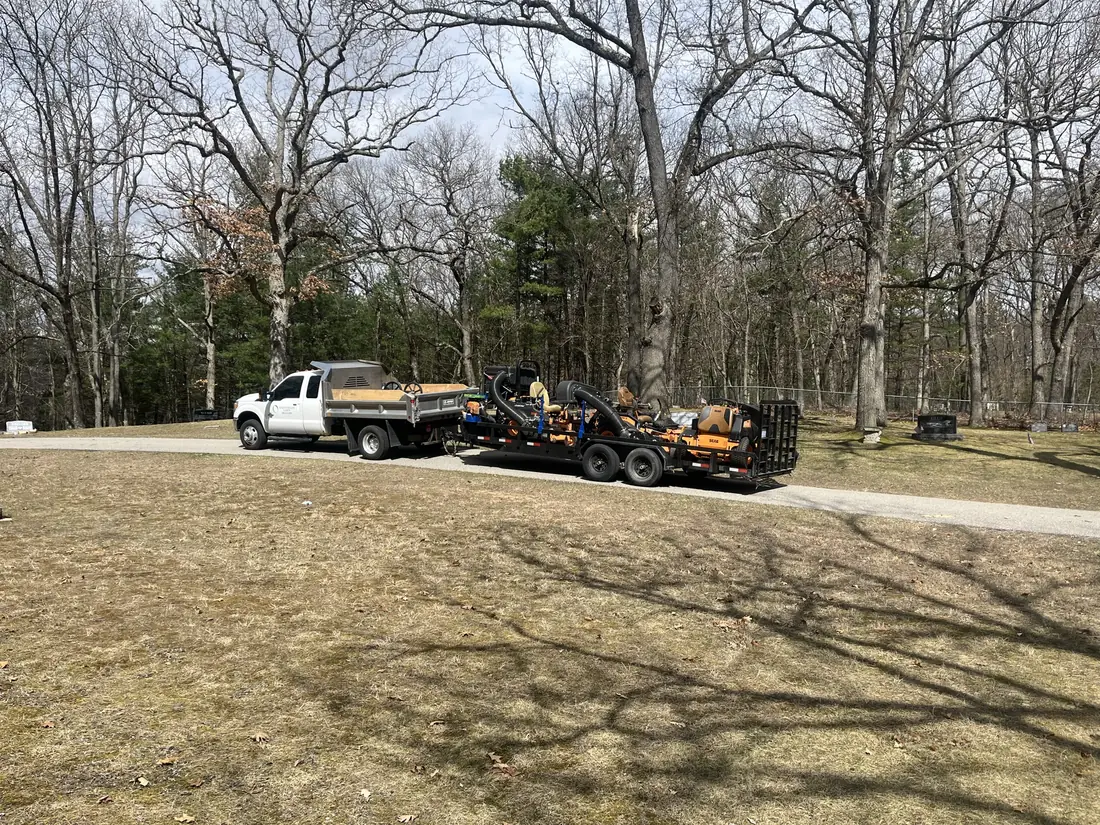 Seasonal Cleanups project by North Shade Lawn
